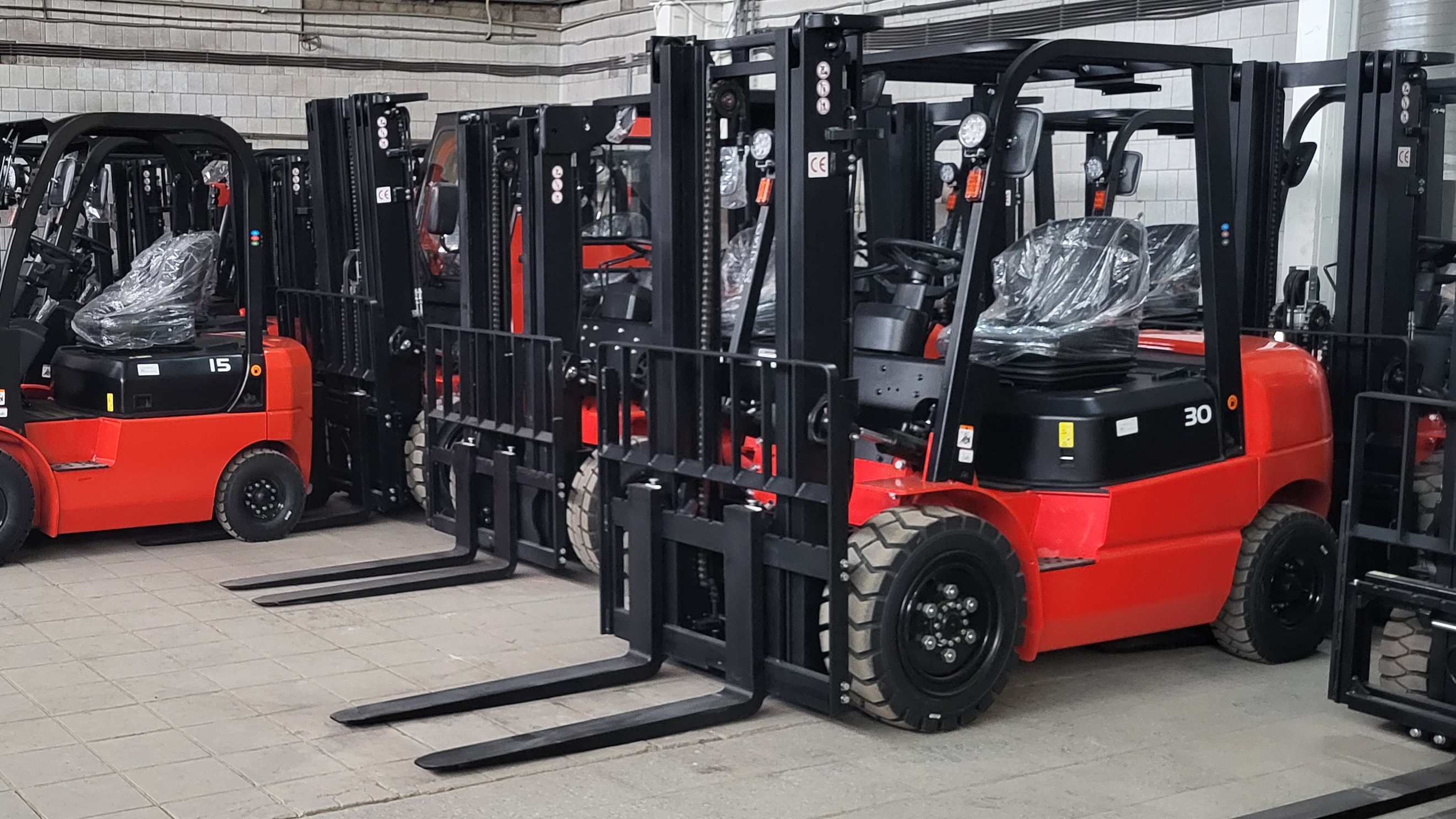 Тест-драйв складской техники на нашем складе в Новочебоксарске