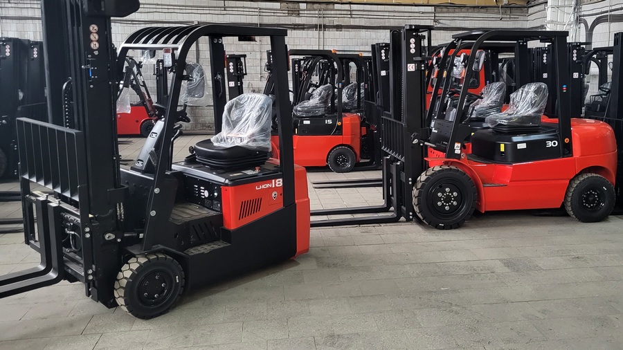 Тест-драйв складской техники на нашем складе в Новочебоксарске