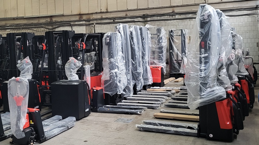 Тест-драйв складской техники на нашем складе в Новочебоксарске